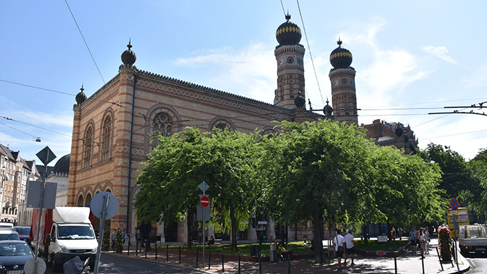 Que-ver-en-Budapest-sinagoga
