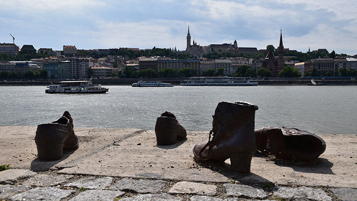 Que-ver-en-Budapest-zapatos