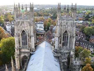 Que-ver-en-york-torre-catedral
